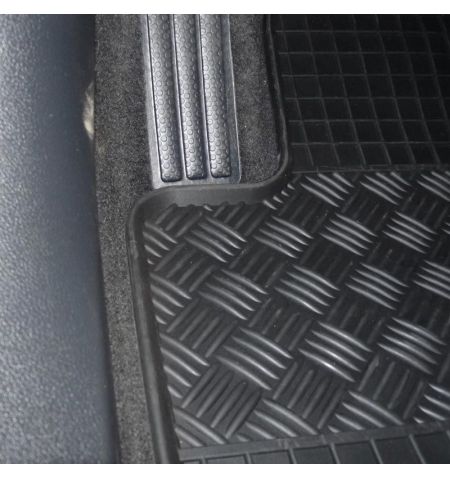 Autokoberce gumové přesné s nízkým okrajem - Iveco S-Way Standard (2019-) dvoudílná sada | Filson Store