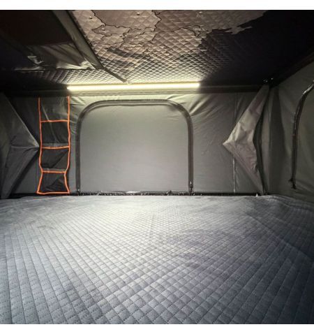 Střešní autostan Aroso Schwarzwald pro 3 osoby - s aluminiovou skořepinou / šedý / 4 ližiny | Filson Store