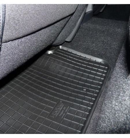 Autokoberce gumové přesné s nízkým okrajem - Toyota Avensis III (Typ T270) (2008-2015) | Filson Store