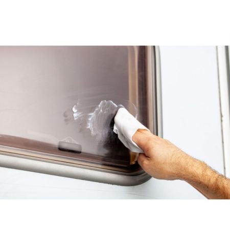 Odstraňovač škrábanců z akrylového skla / plexiskla Quixx Acryl Scratch Remover | Filson Store
