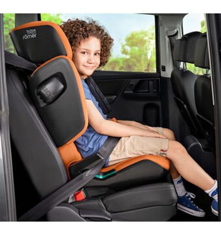 Dětská autosedačka Britax Römer Kidfix I-Size / Cosmos Black 15-36kg / věk od 3.5 roku do 12 let | Filson Store