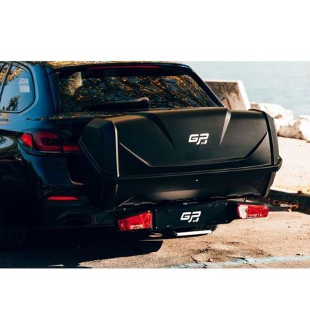 Zadní box na nosič na tažné zařízení GP Evolve - objem 340l / uzamykací / černý | Filson Store Zadní box na nosič na tažné zařízení GP Evolve - objem 340l / uzamykací / černý | Filson Store