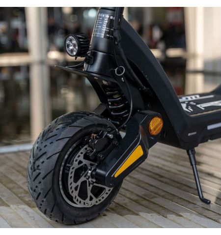 Koloběžka elektrická / elektrokoloběžka Aroso DT06 Double - 2 motory 3800W / Li-Ion aku 60V 23.4Ah / odpružená / černá | Fils... Koloběžka elektrická / elektrokoloběžka Aroso DT06 Double - 2 motory 3800W / Li-Ion aku 60V 23.4Ah / odpružená / černá | Fils...