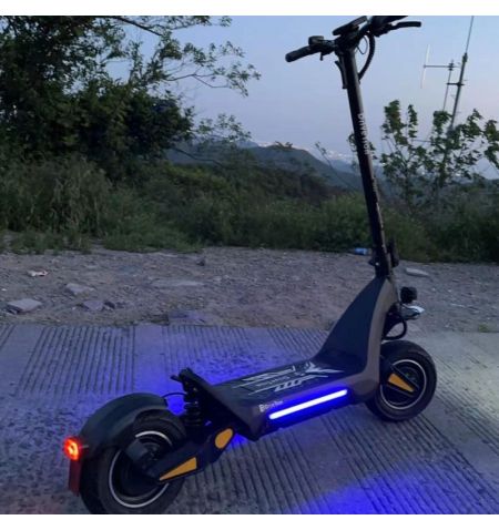 Koloběžka elektrická / elektrokoloběžka Aroso DT06 Double - 2 motory 3800W / Li-Ion aku 60V 23.4Ah / odpružená / černá | Fils... Koloběžka elektrická / elektrokoloběžka Aroso DT06 Double - 2 motory 3800W / Li-Ion aku 60V 23.4Ah / odpružená / černá | Fils...