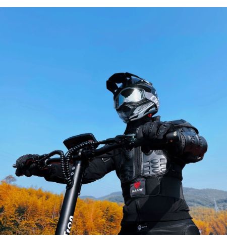 Koloběžka elektrická / elektrokoloběžka Aroso DT06 Double - 2 motory 3800W / Li-Ion aku 60V 23.4Ah / odpružená / černá | Fils... Koloběžka elektrická / elektrokoloběžka Aroso DT06 Double - 2 motory 3800W / Li-Ion aku 60V 23.4Ah / odpružená / černá | Fils...