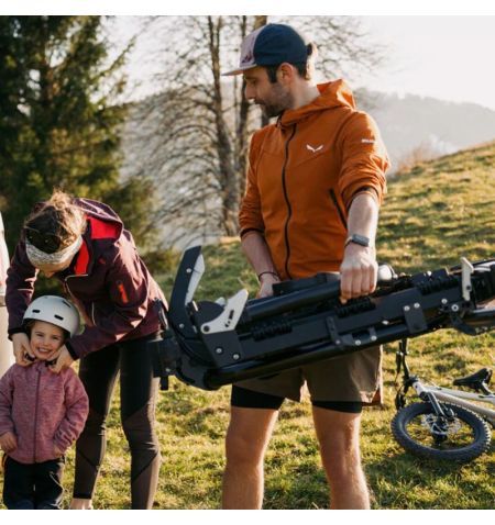 Nosič na tažné zařízení na 3 kola / elektrokola Atera Forza L - sklopný skládací | Filson Store Nosič na tažné zařízení na 3 kola / elektrokola Atera Forza L - sklopný skládací | Filson Store