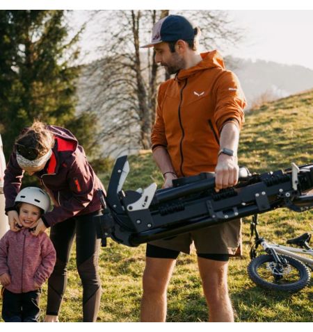 Nosič na tažné zařízení na 3+1 kola / elektrokola Atera Forza L - sklopný skládací / s rozšířením o 1 kolo | Filson Store Nosič na tažné zařízení na 3+1 kola / elektrokola Atera Forza L - sklopný skládací / s rozšířením o 1 kolo | Filson Store