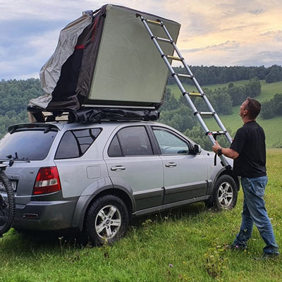 Střešní autostan Yakima SkyRise HD - Snadno rozložitelná konstrukce